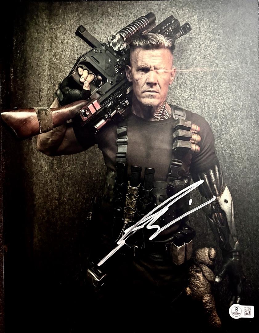 Josh Brolin Signed 11x14 Photo (Deadpool) - Beckett